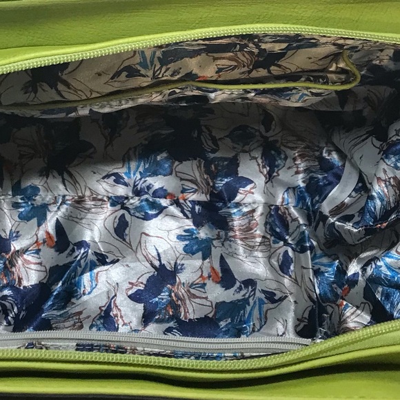 Lime Green Purse - Picture 9 of 9